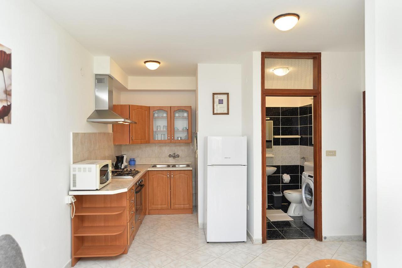 Apartments Lavanda 108 فاجانا المظهر الخارجي الصورة