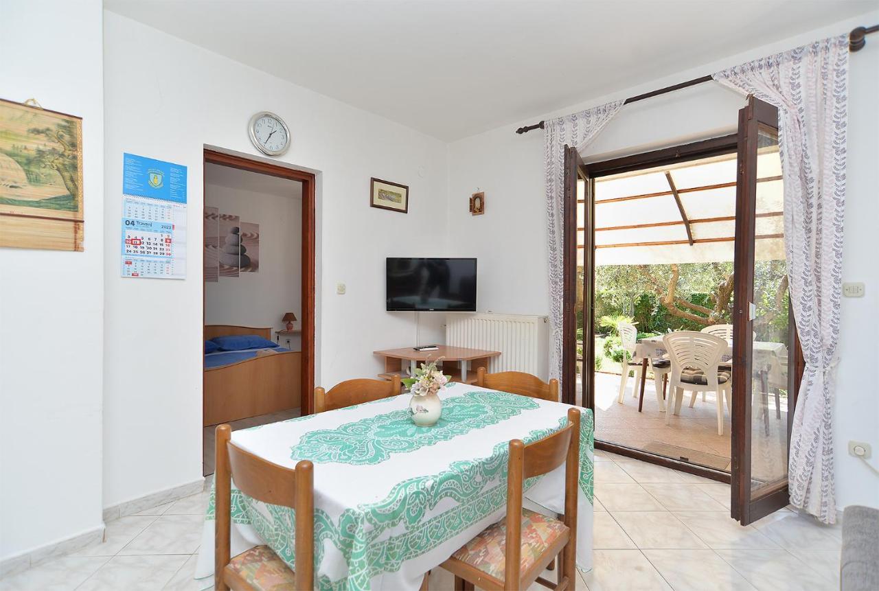 Apartments Lavanda 108 فاجانا المظهر الخارجي الصورة